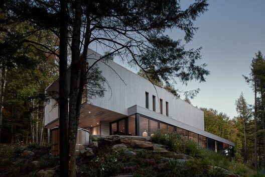 Wooden Blocks / YH2 Architecture