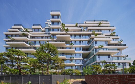 
        AFER Hangang / Hyunjoon Yoo + Partners
      