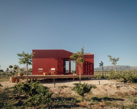 
        The Root Cabin / Kasawoo
      