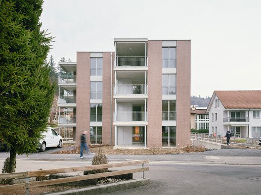 
        Apartment Block Grundmühle / dolmus Architekten
      