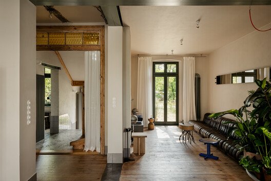 
        P81 House / wiercinski-studio
      
