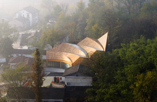 
        Carpenter's Home / Primary Architects
      