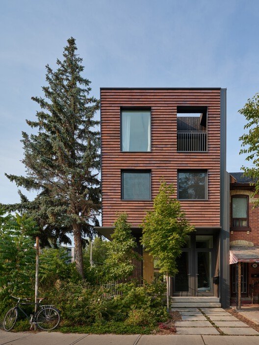 
        Ulster House / LGA Architectural Partners
      