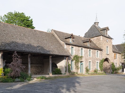 
        Renovation in Veillac / Atelier AJO
      
