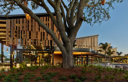 
        Resort Guest Amenities Building / Poik Stanley Wilcox Architects
      