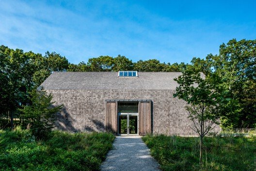 
        Watermill Artist Residence / Roger Ferris + Partners
      