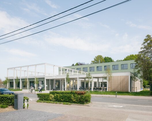 
        School Maria Assumpta Instituut / LOW Architecten
      