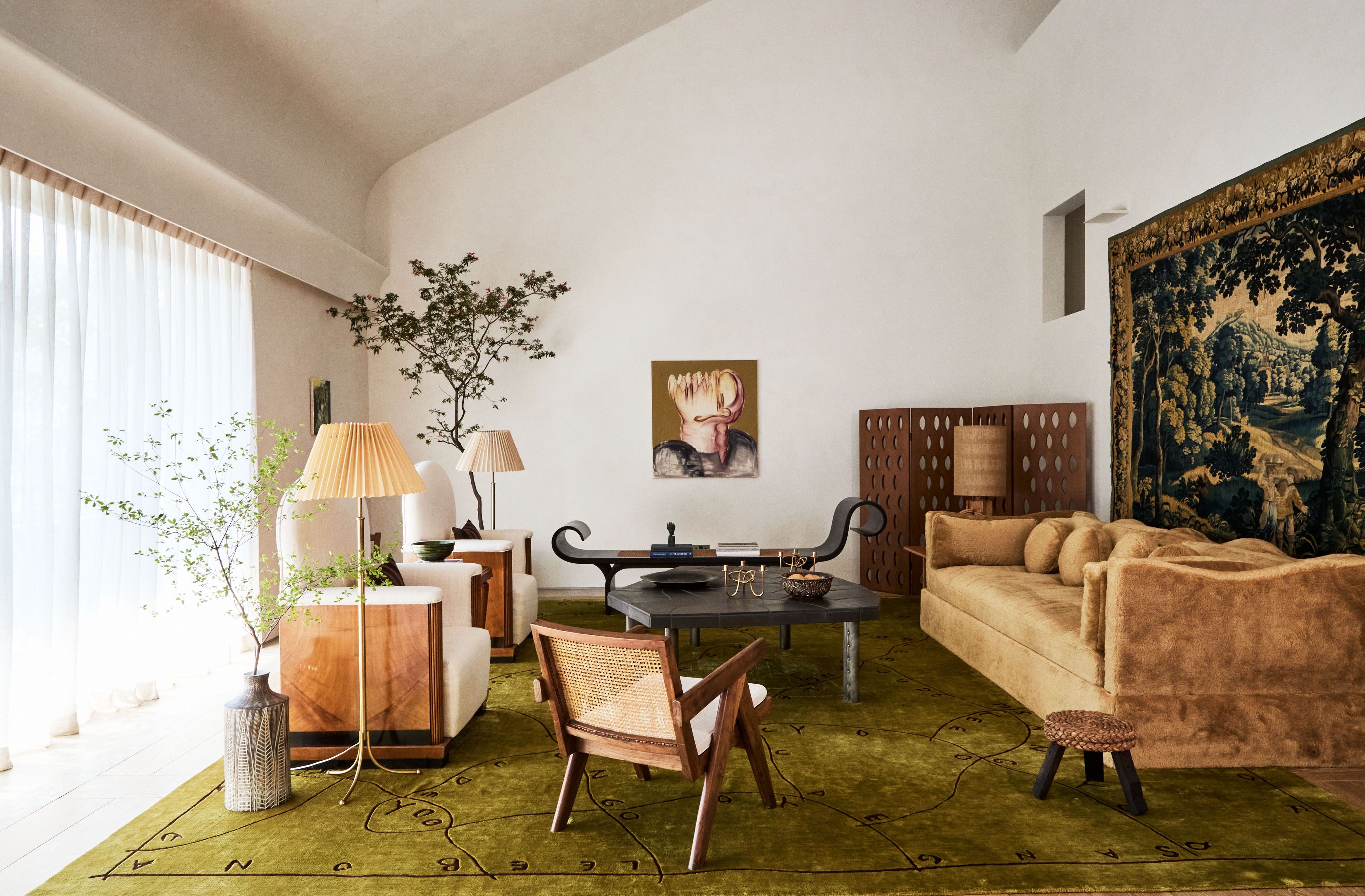 Moving From New York to Singapore a Young Family Injects Big Apple Style Into Their Treasure-Filled Duplex
