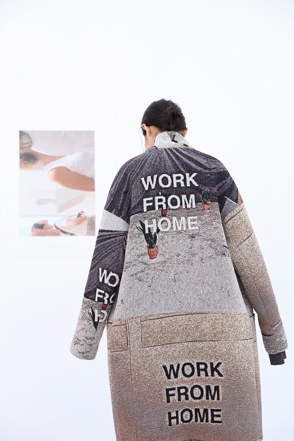 AW16_15_A.jpg