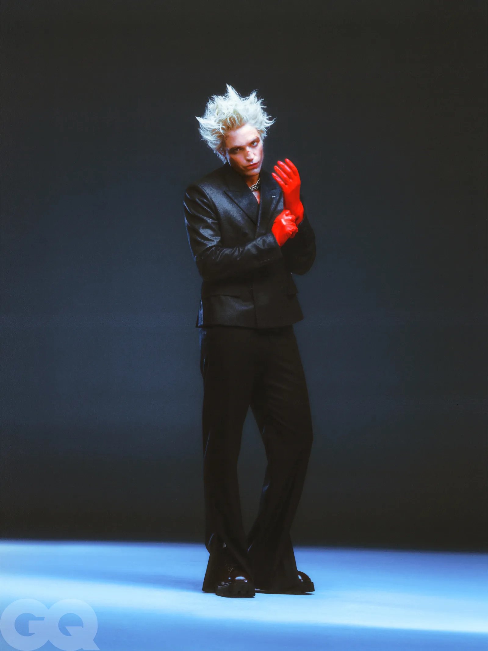 robert-pattinson-gq-cover-march-2022-10.jpg.webp