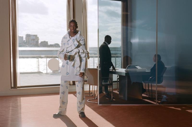 martine-rose-fall-winter-2022-somewhere-between-work-and-sleep-london-fashion-week-lookbook-19.jpg?q=75-w=800-cbr=1-fit=max