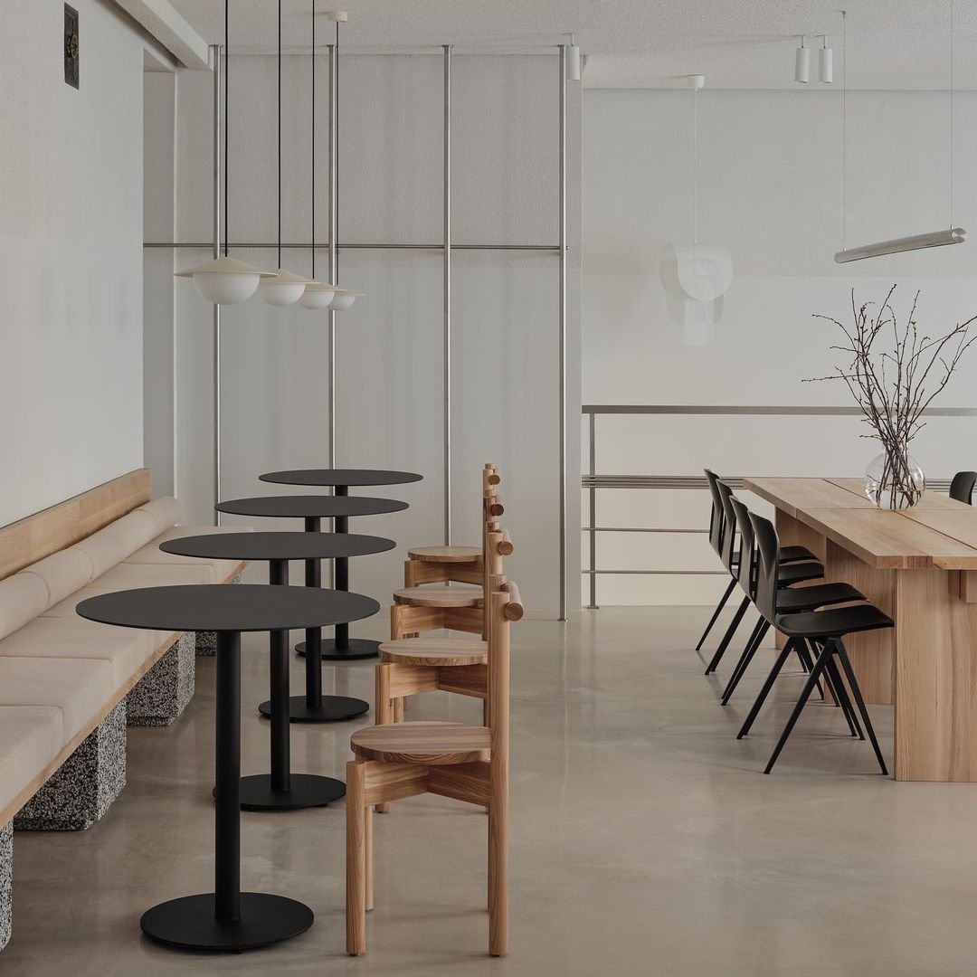 Our chairs at the @civil.coffeebar
Design @antwe.design
Photo @dmitrii_tsyrenshchikov