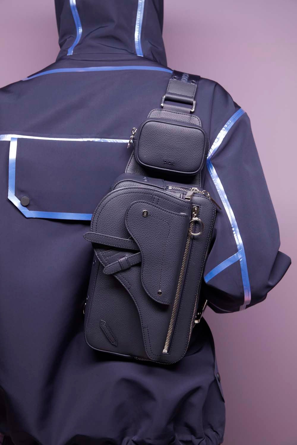 dior-pre-fall-2019-detailed-look-02.jpg?q=90-w=1400-cbr=1-fit=max
