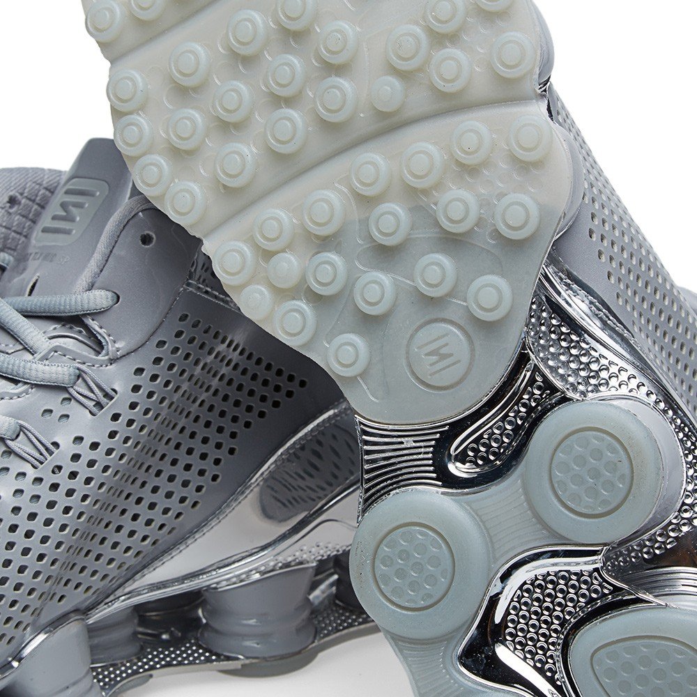 27-11-2014_nike_shoxtlxmidsp_silver_4_dl.jpg