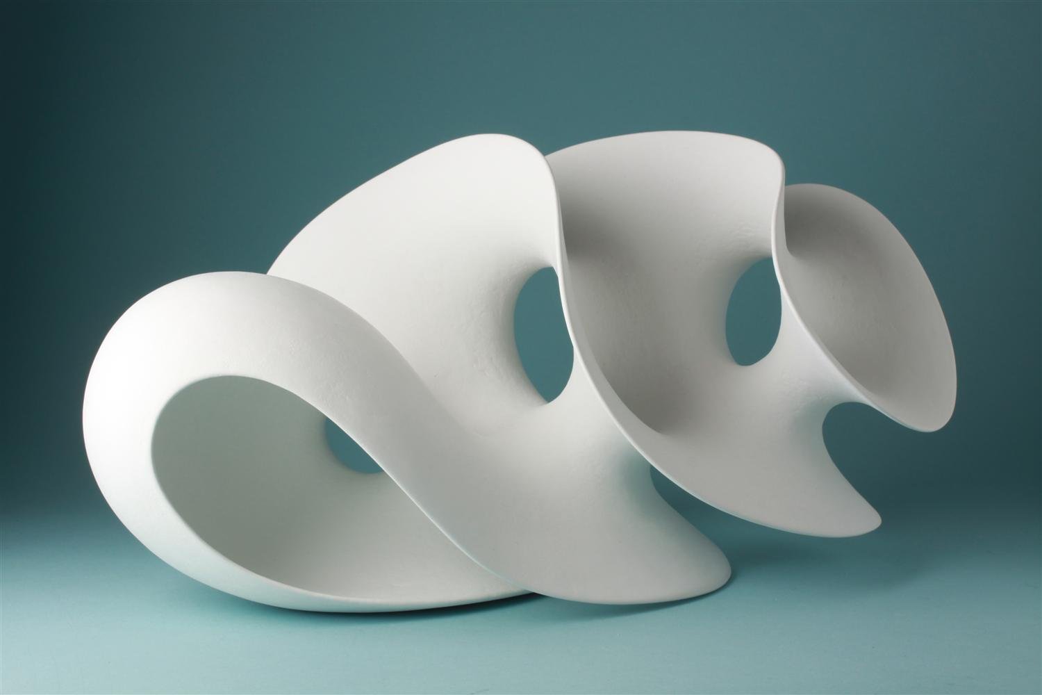 2_2142257_sculpture-designed-by-eva-hild-sweden-2012.jpeg