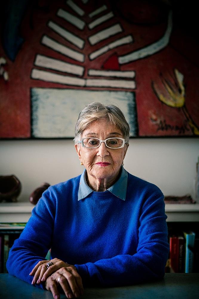 Aracy Amaral, trailblazing Brazilian art historian, 1930–2026