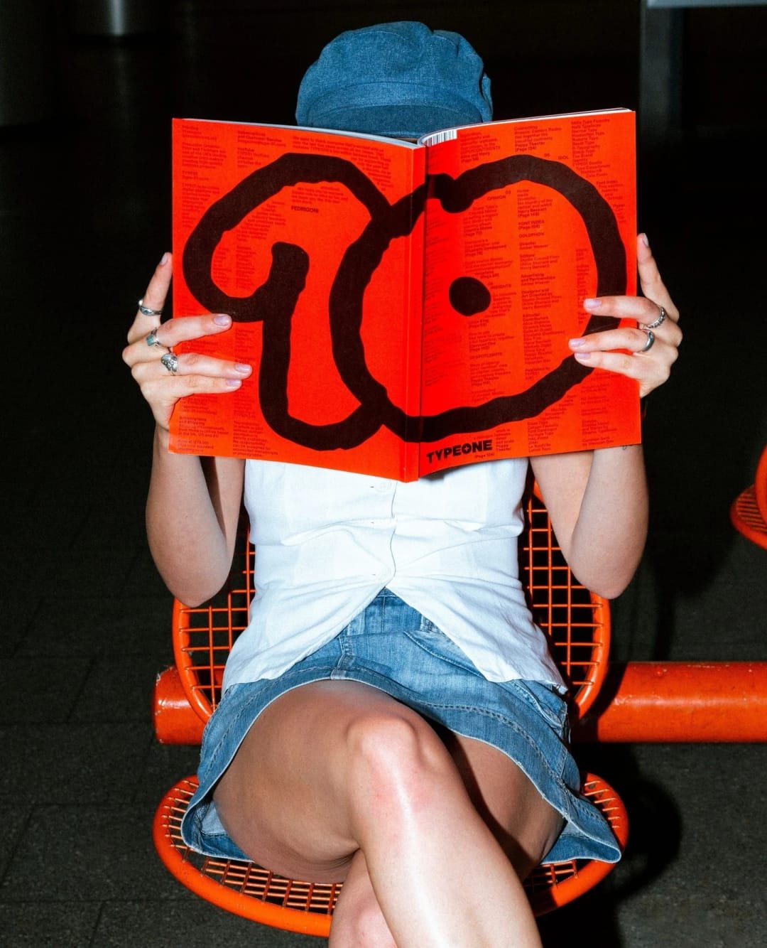 (8) History / X