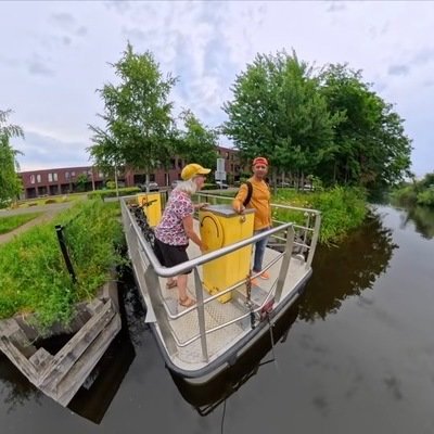 In Holland, a Self-Powered River Crossing for Bikes 