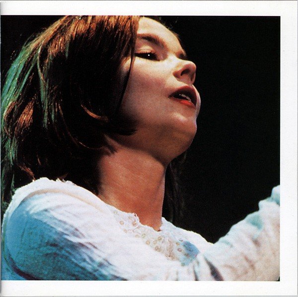 Debut Live (2002) — Björk