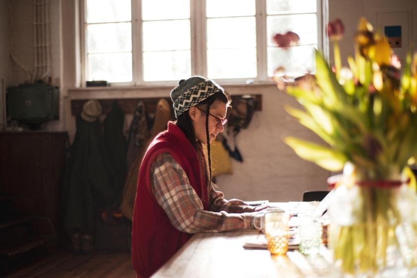 Top illustration agencies share their tips on negotiating contracts