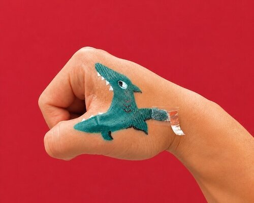 e-tattoos: what if a fierce shark and a shy tiger could monitor your health?