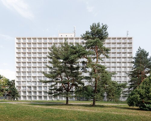 atrium architekti transforms 1960s workers’ dormitory into 507 homes in slovakia