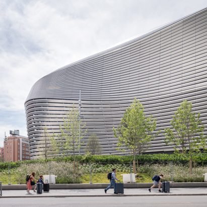 GMP Architekten renovated the Bernabéu for "full-time use"