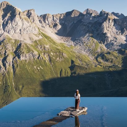 Snøhetta "captures the magic of the mountains" with lookout in Lech