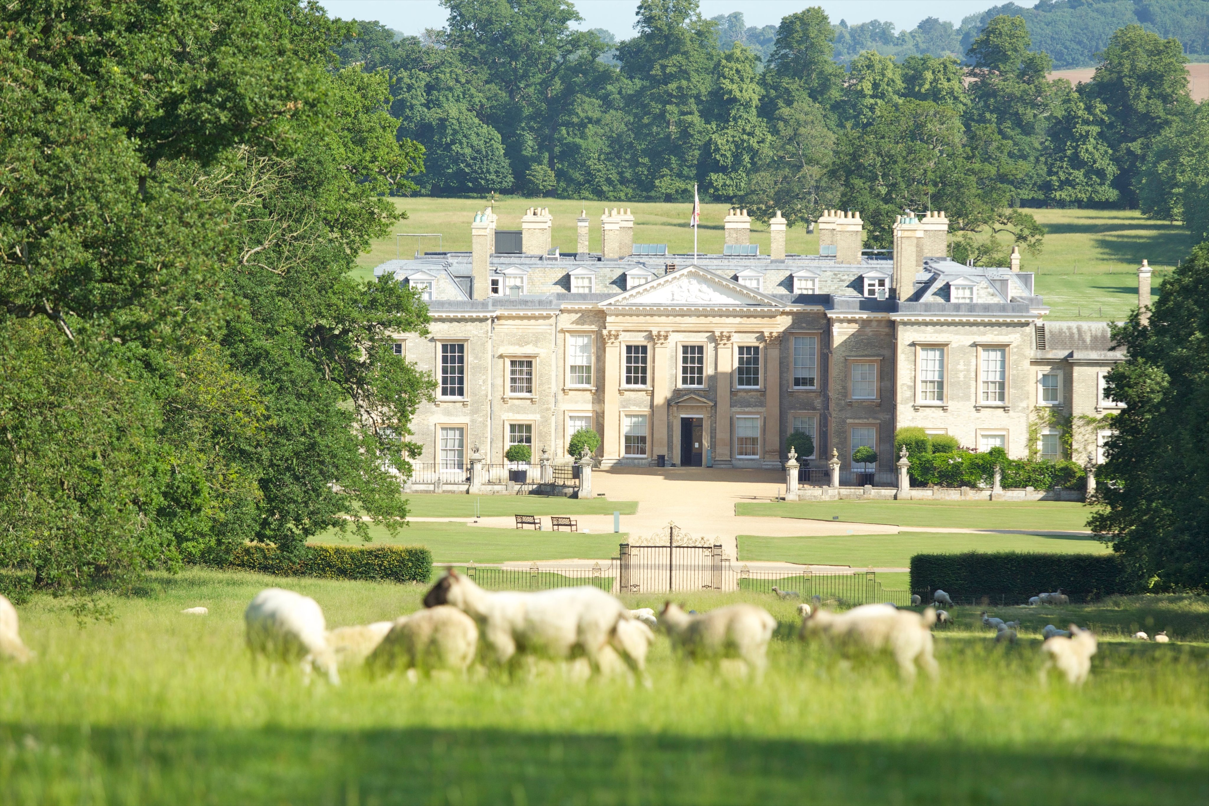 Inside Althorp, Princess Diana’s 500-Year-Old Ancestral Home