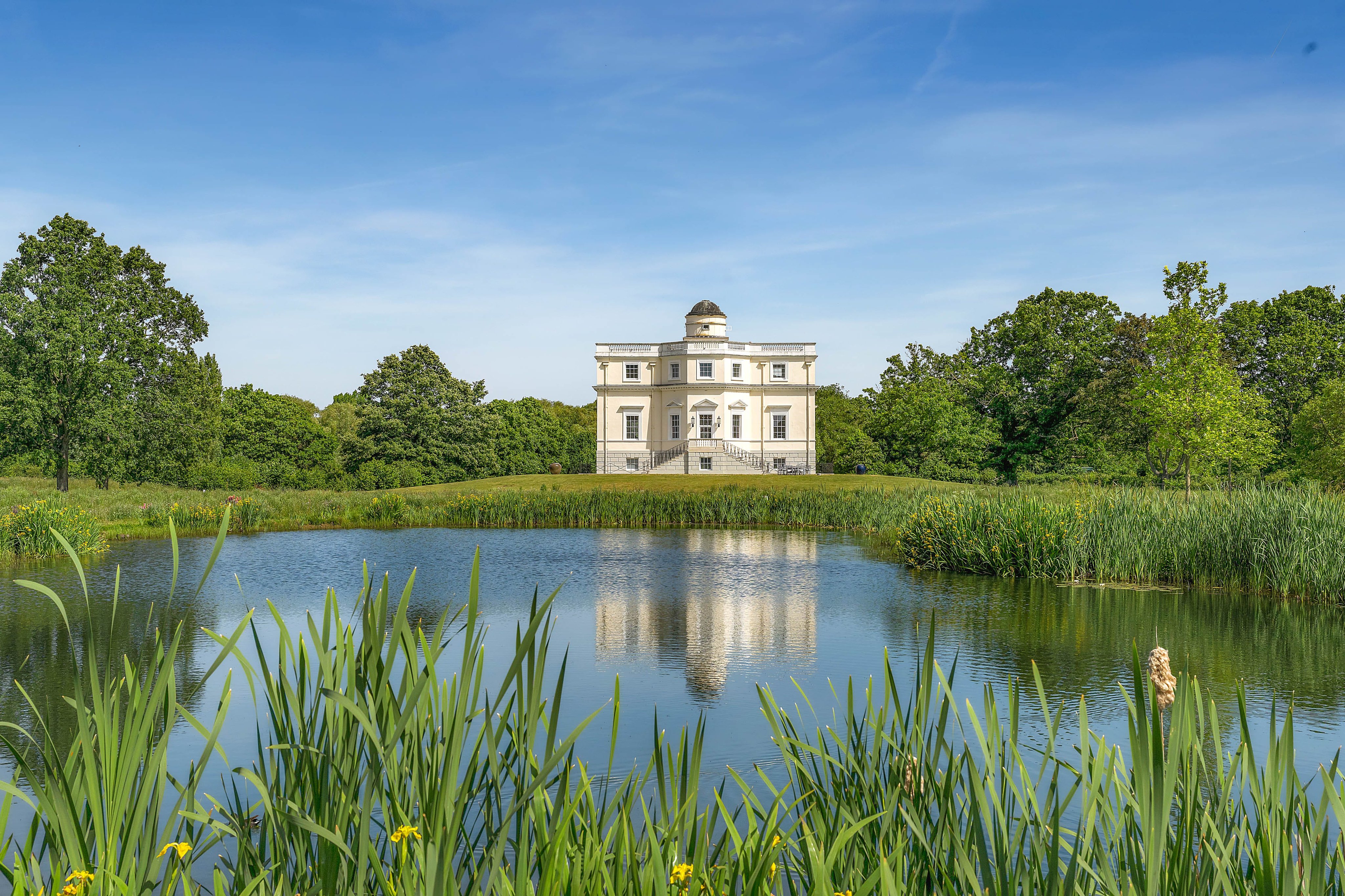 For the First Time Ever, King George III’s Lavish Former Observatory Is Now for Sale