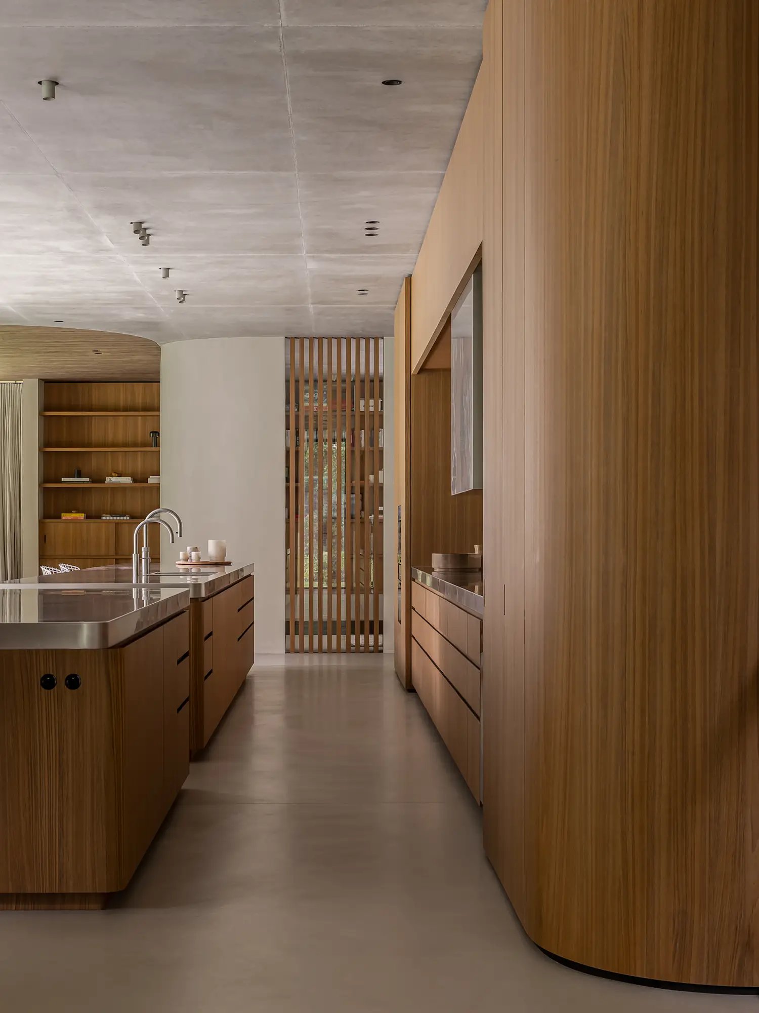 Home Tour | Concrete House by Niels Maier & Welten Eliëns Architecten