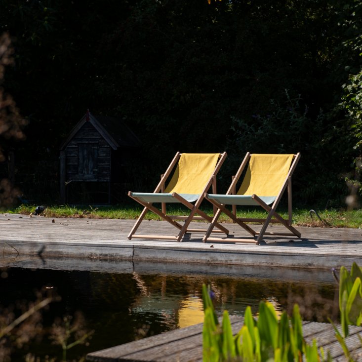 Editors’ Picks: Our 9 Low-Fi Summer Essentials