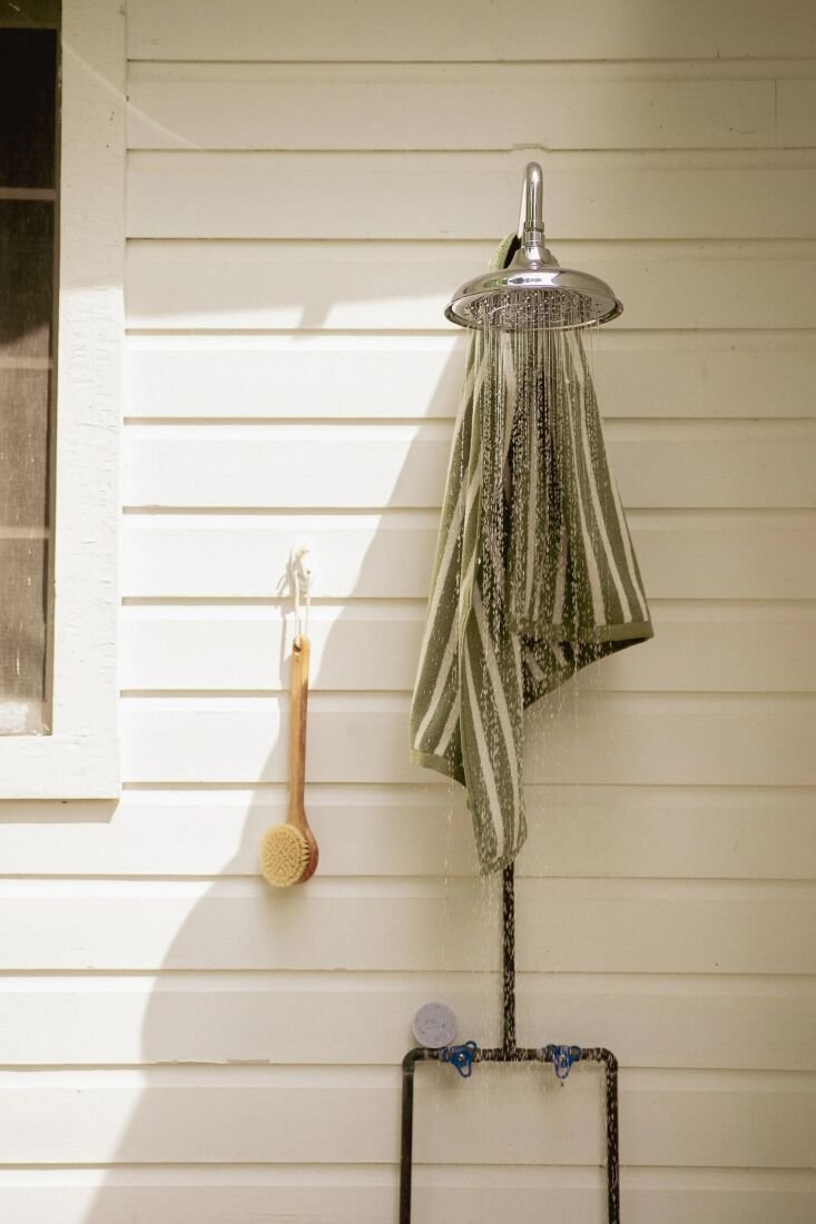 September Ahead: 10 Labor Day Sales for the Design Lover