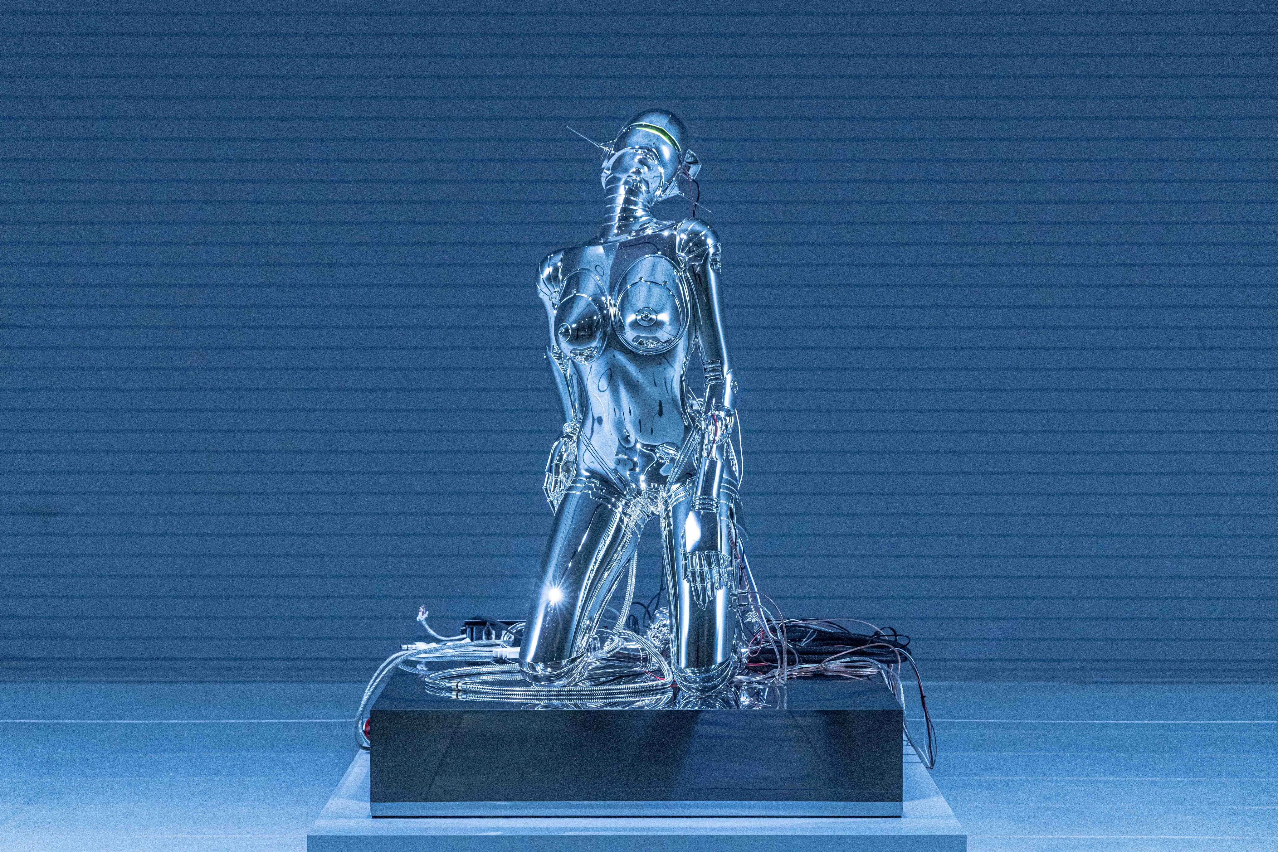 How Hajime Sorayama’s Sexy Robots Reflect Our Fantasies