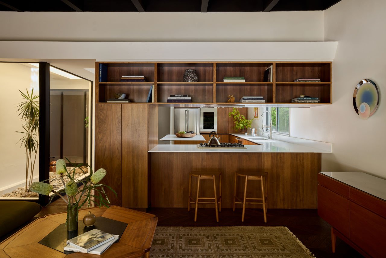 F5: Coco Greenblum Talks a Jacques Jarrige Ring, PRB Collection, Stair Railing + More