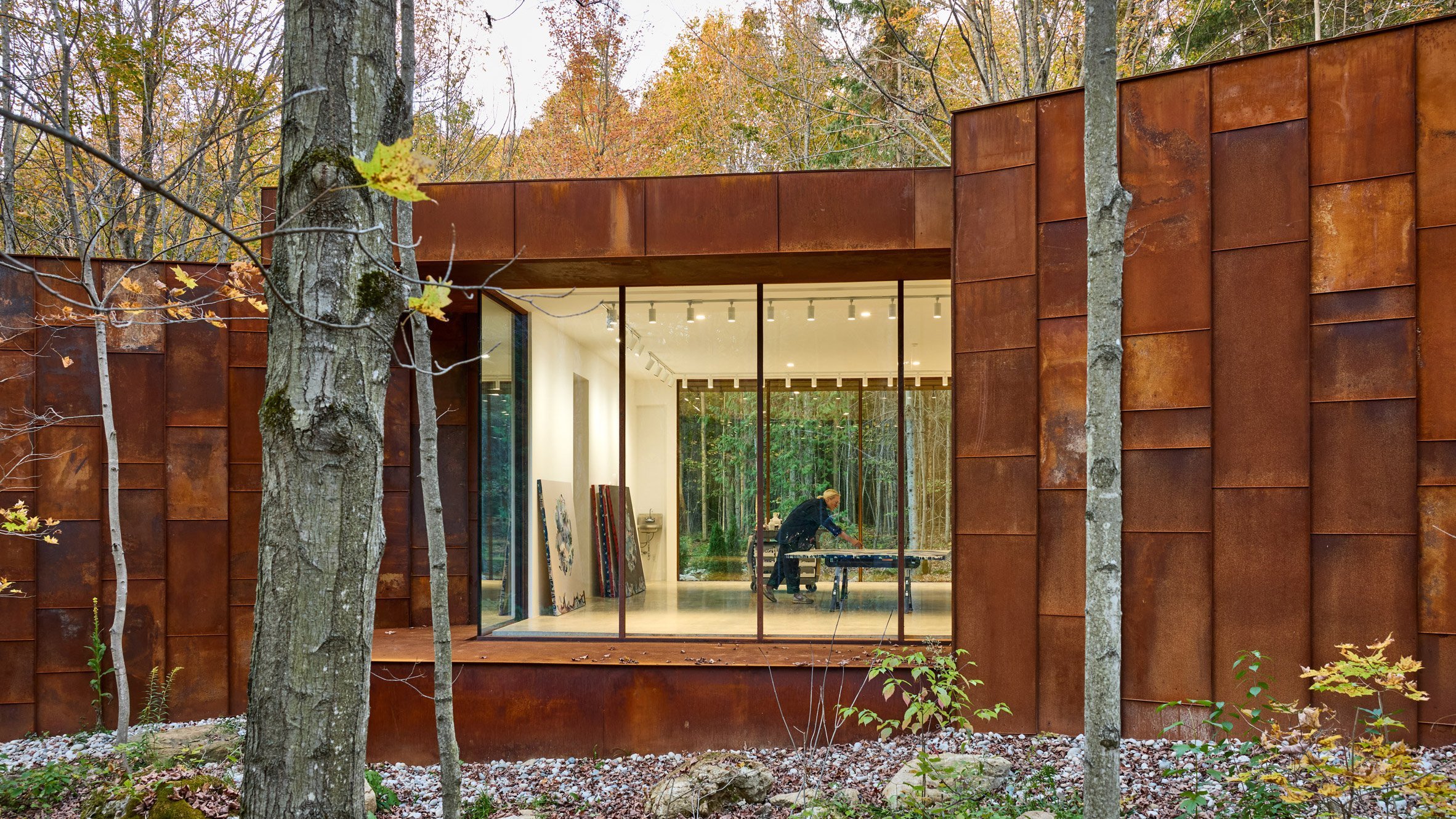Verge Select connects three weathering-steel volumes for Ontario painting studio