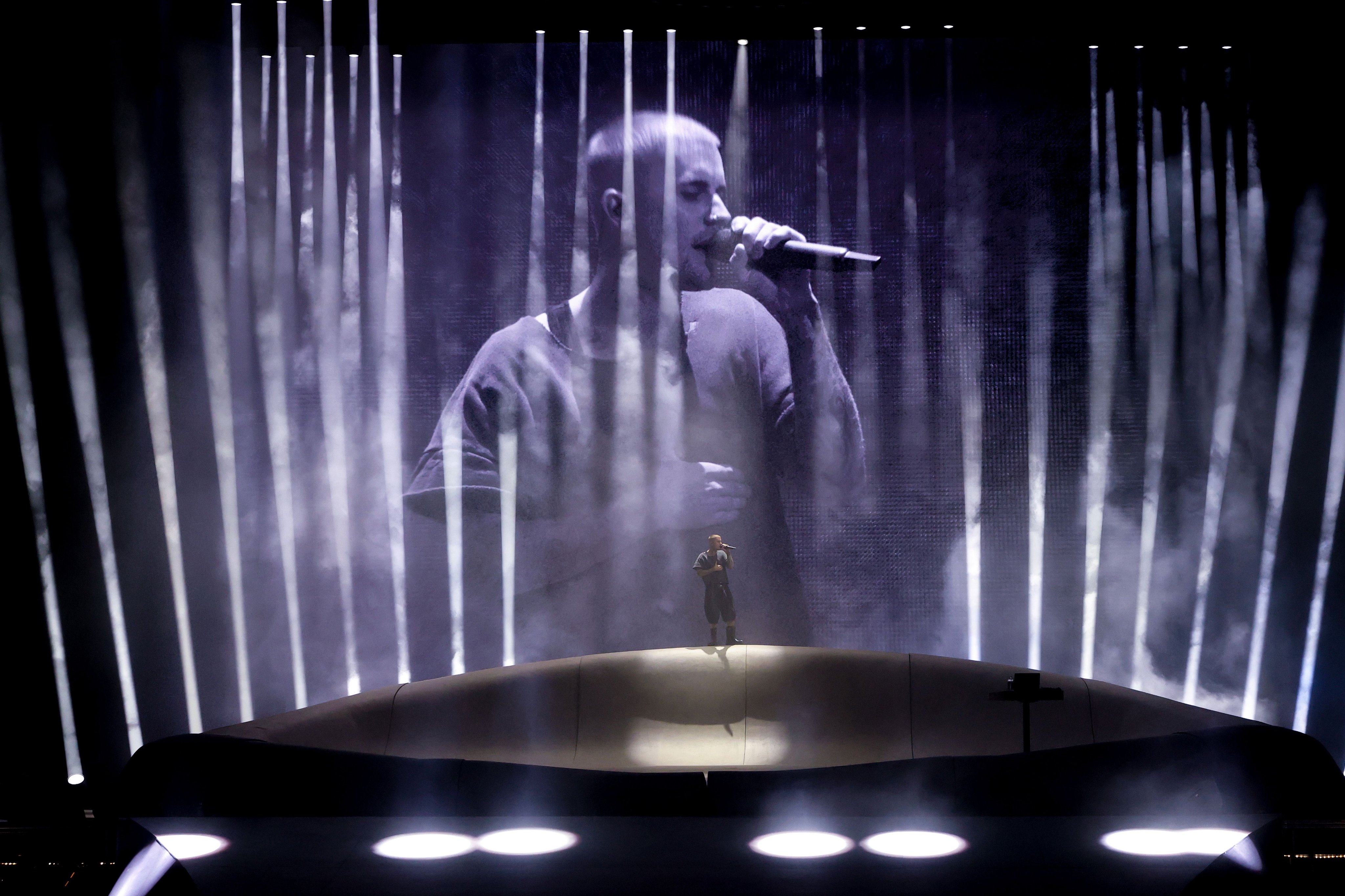 Justin Bieber Scrolled His Own YouTube Videos Onstage During a Surprisingly Emotional Coachella Set