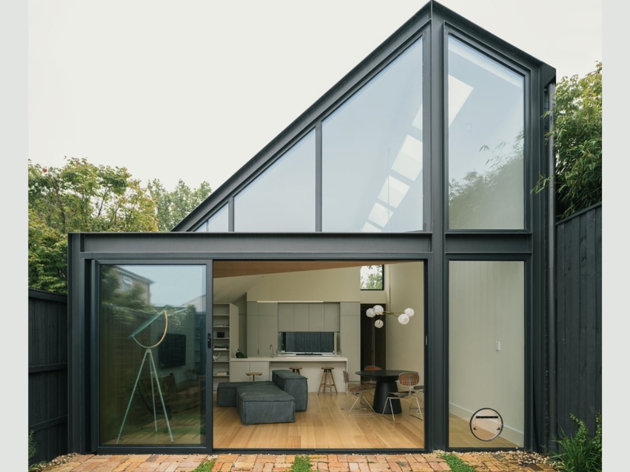 The 190sqm Melbourne Renovation That Didn’t Touch the Street