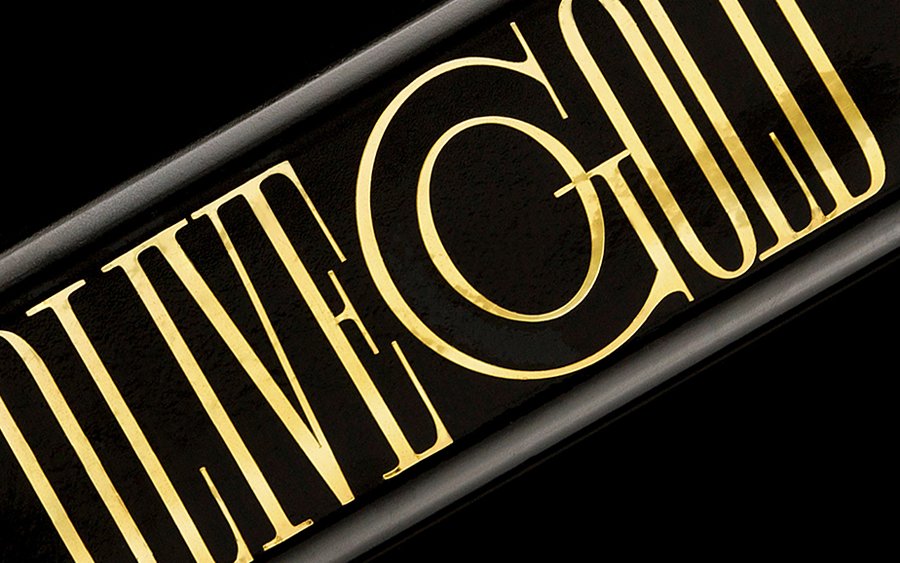 New Packaging for Olive Gold by Anagrama - BP&O