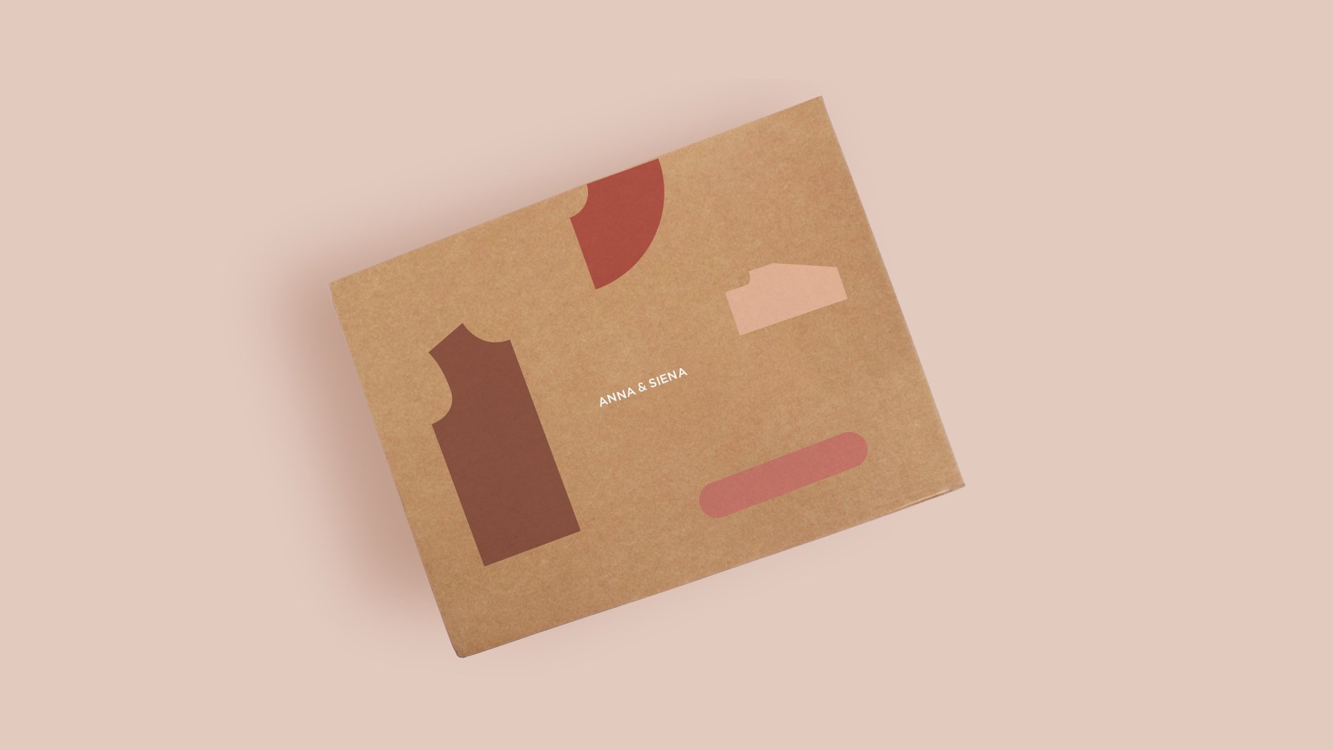 Anna & Siena minimal cloth wear | Mindsparkle Mag