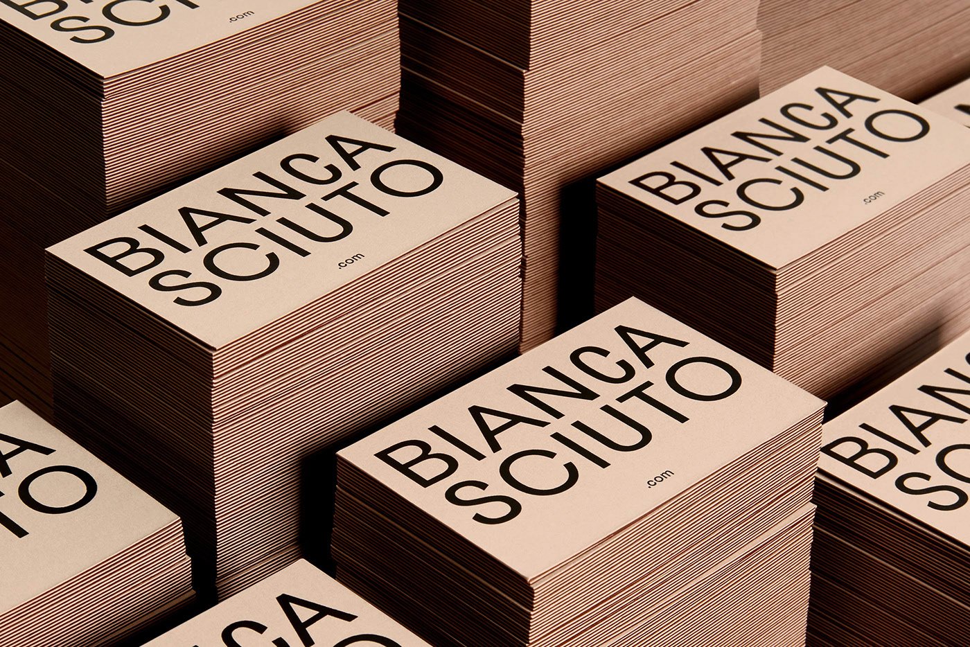 Bianca Sciuto | Mindsparkle Mag