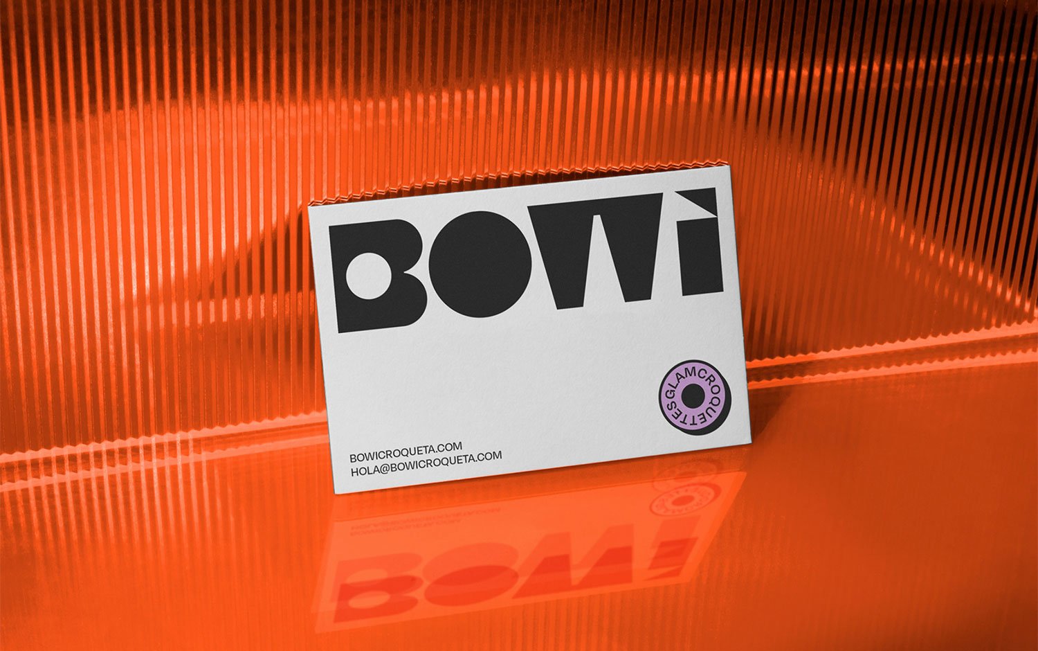 Bowi Glam Croquettes | Mindsparkle Mag