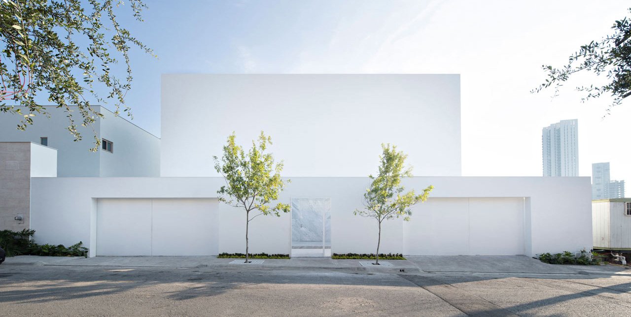 Domus Aurea: Modern Mexican Residence | Mindsparkle Mag