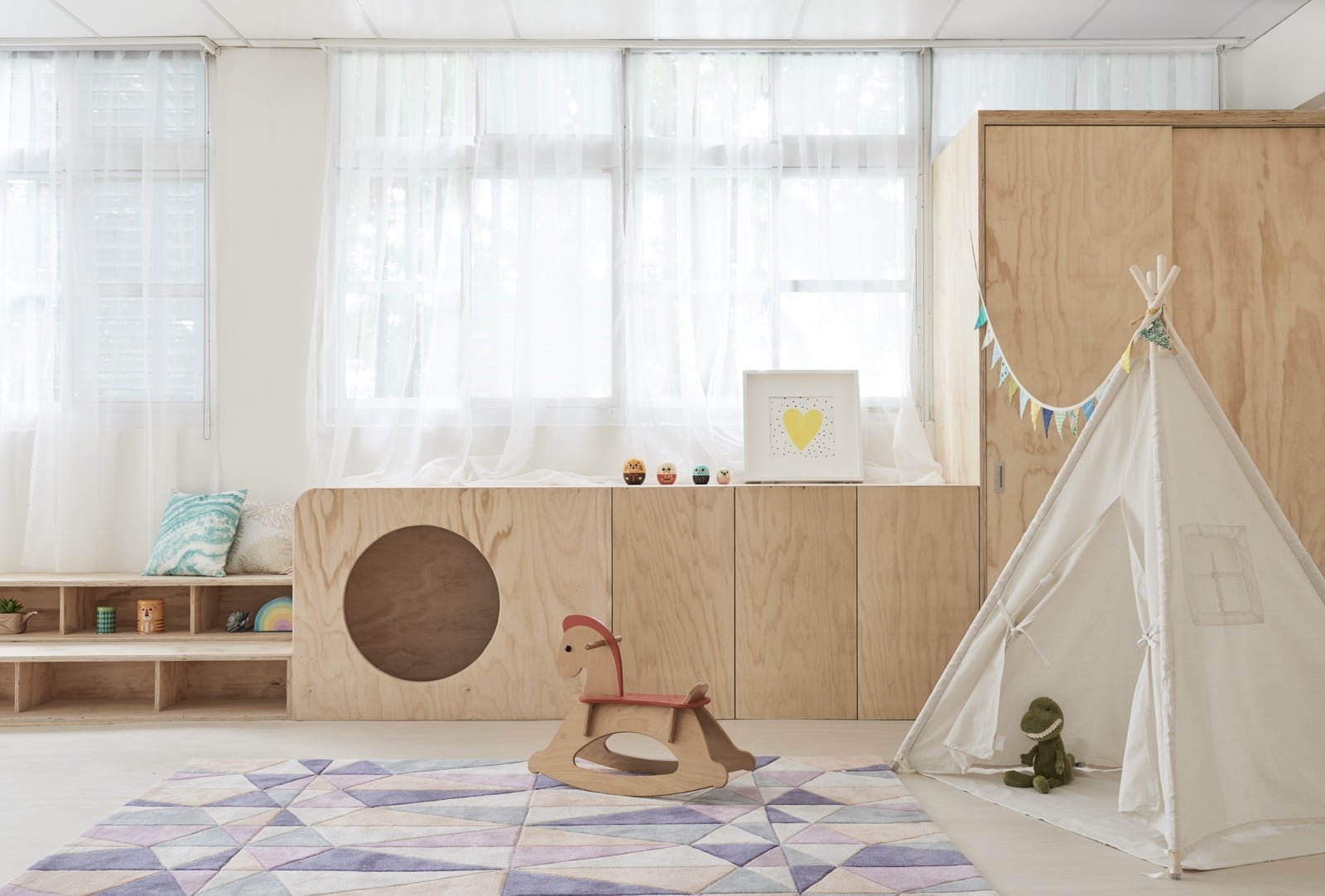 DSEN | HLJ Daycare | Mindsparkle Mag