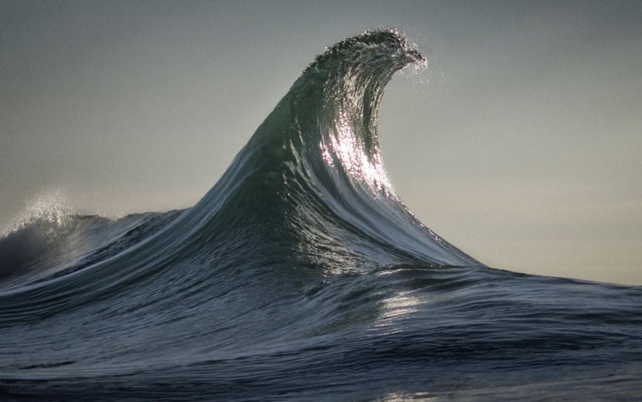 The Infinite Now Wave | Mindsparkle Mag
