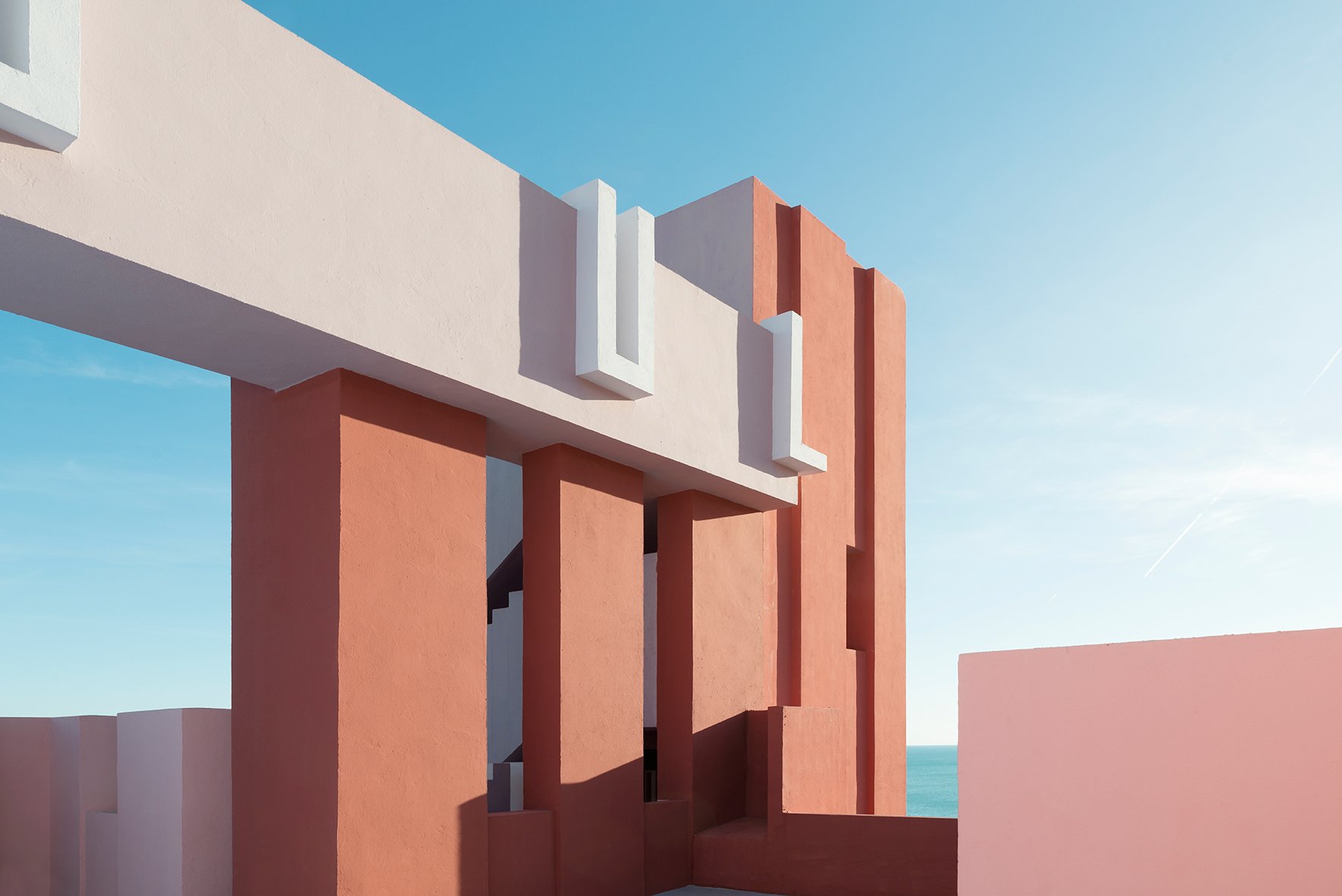 La Muralla Roja Photography | Mindsparkle Mag