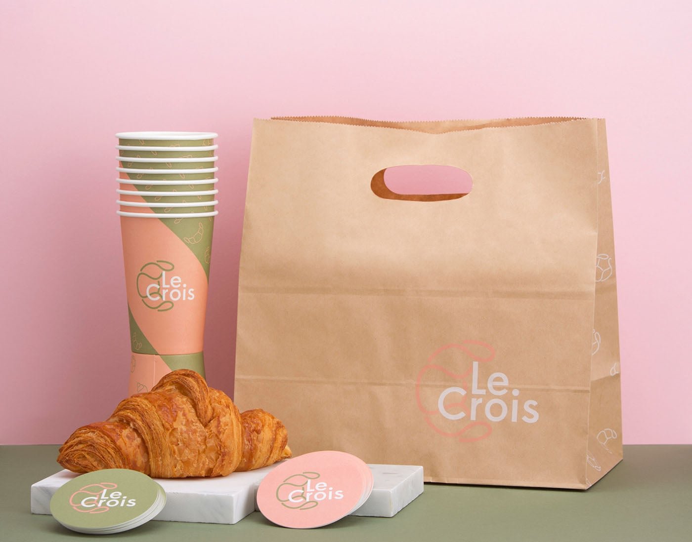 Le Crois Identity | Mindsparkle Mag