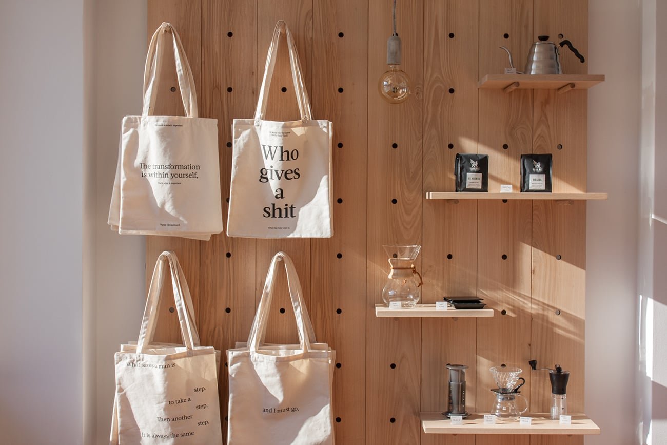 Manifesto Mercado Branding | Mindsparkle Mag