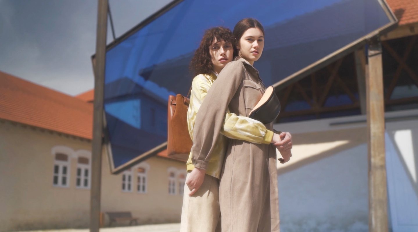 Maria / Maleta #SISCODE | Mindsparkle Mag