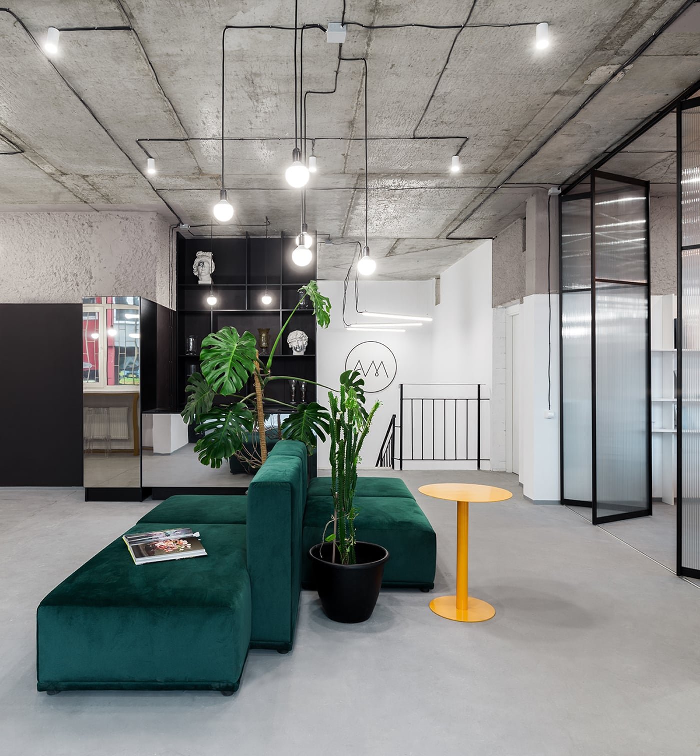 Office of Anna-Maria - Event design | Mindsparkle Mag
